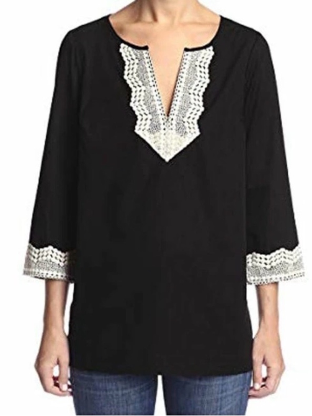 🩵 NYDJ Black Tunic with White Crochet-Trim V-Neck